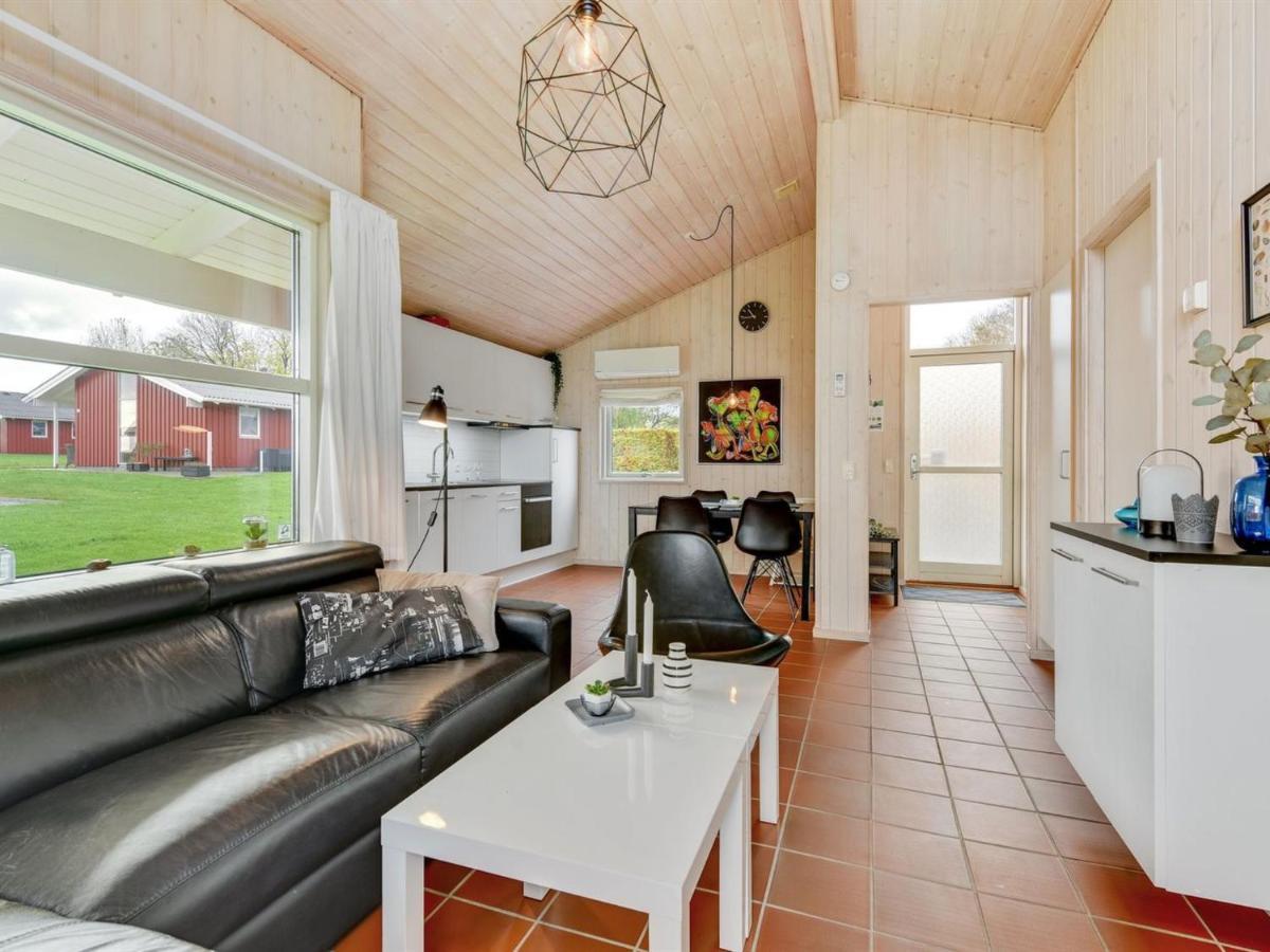 Holiday Home Helga - 100M From The Sea In Se Jutland By Interhome Mommark Exterior foto